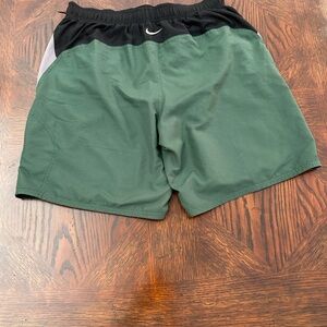 Athletic Green and Black Mid-Length Shorts with Elastic Waistband